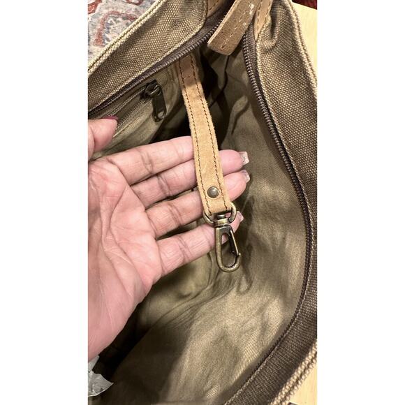 L.L. Bean Women's Foxes Print Canvas Embroidered Tote Bag Purse Brown Tan - Picture 9 of 16